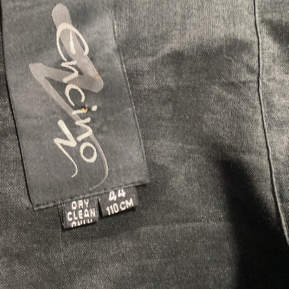 Like New linen men’s tunic. Purchased in India. P2P 23.5 inches. Sz Large - Picture 5 of 6